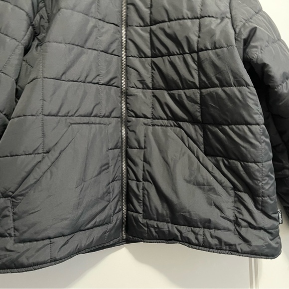 Calvin Klein Men’s 2xl Water Resistant Quilted Jacket - Picture 3 of 10